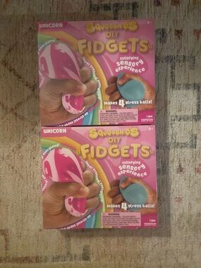 Unicorn SQUOOSH-os DIY Fidget Senaory Experience